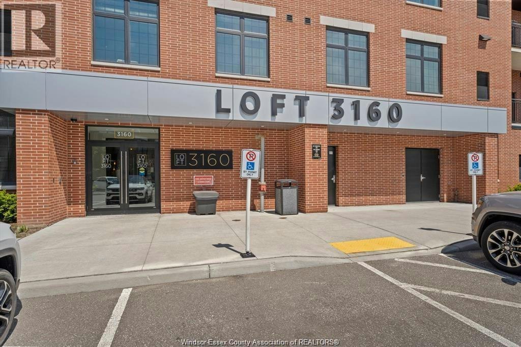 210-3160 Meadowbrook Lane, Windsor, ON, N8T 0B2 - 2