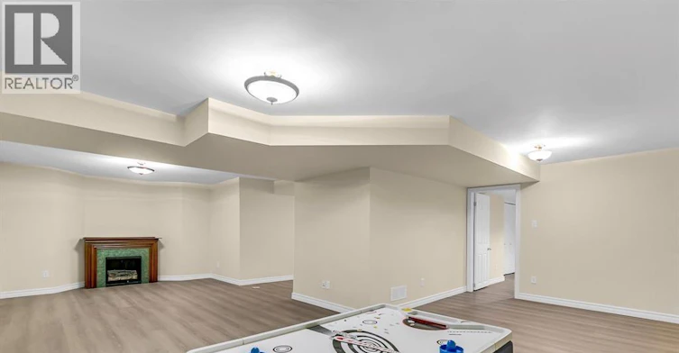 898 Hacienda Court, Windsor, ON, N9G 2T1 - 27