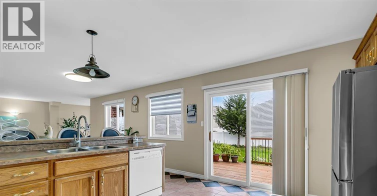 898 Hacienda Court, Windsor, ON, N9G 2T1 - 14