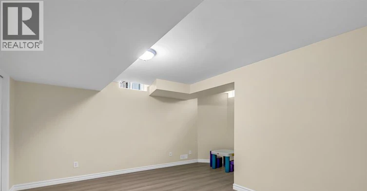 898 Hacienda Court, Windsor, ON, N9G 2T1 - 29