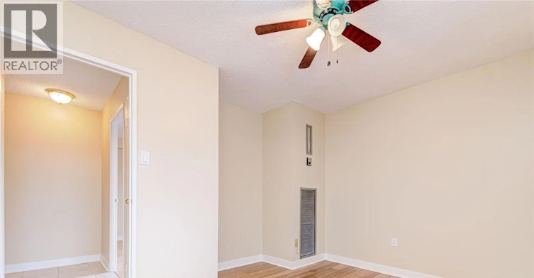 302-2055 Upper Middle Road, Burlington, ON, L7P 3P4 - 11