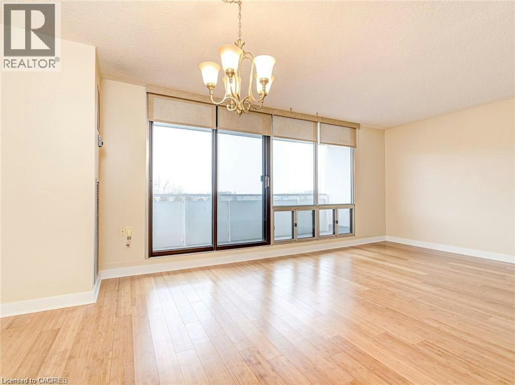 302-2055 Upper Middle Road, Burlington, ON, L7P 3P4 - 7