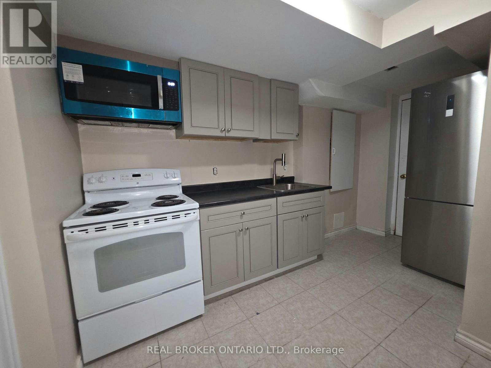 BASEMENT-922 Ledbury Crescent, Mississauga, ON, L5V 2P8 - 10