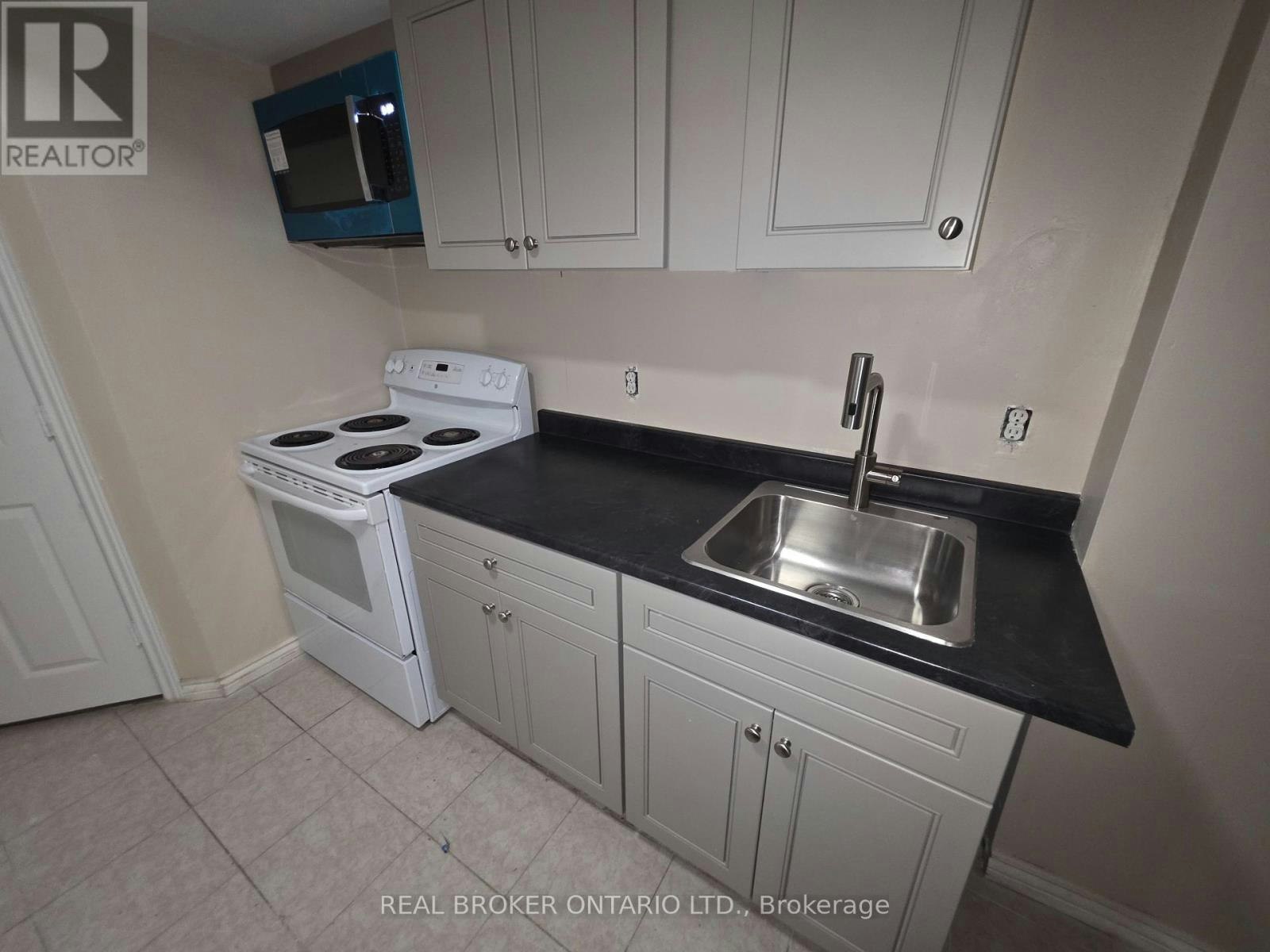 BASEMENT-922 Ledbury Crescent, Mississauga, ON, L5V 2P8 - 11
