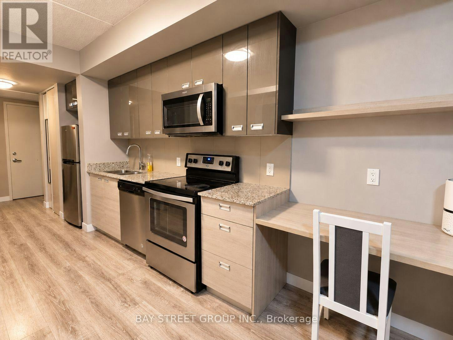 513-250 Albert Street, Waterloo, ON, N2L 0H5 - 17