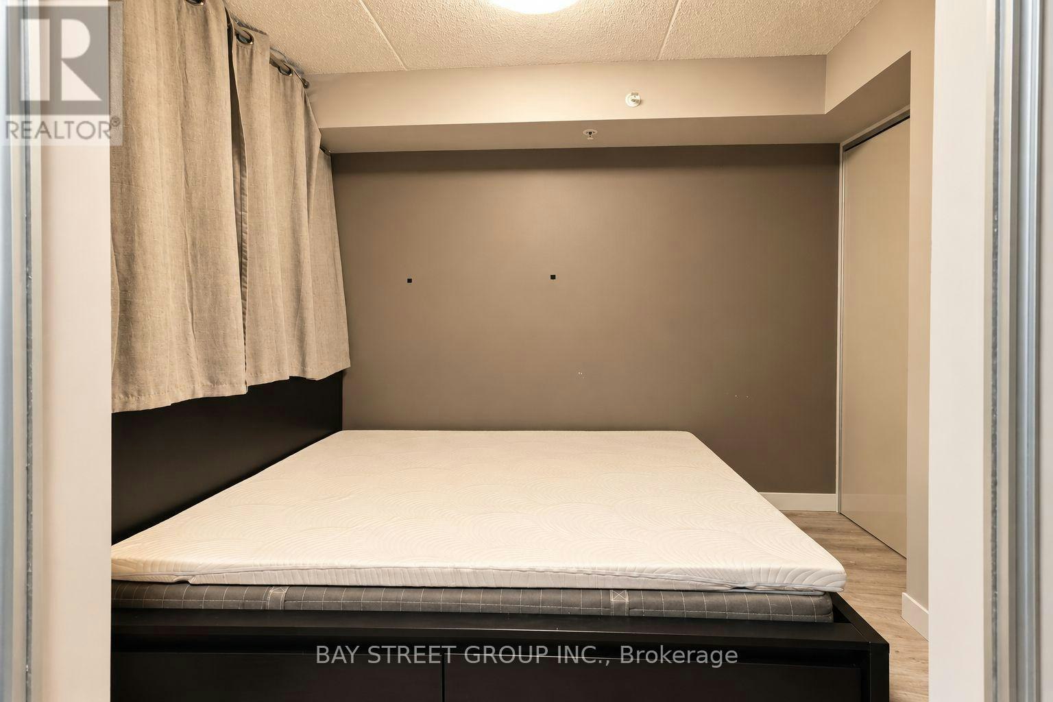 513-250 Albert Street, Waterloo, ON, N2L 0H5 - 10