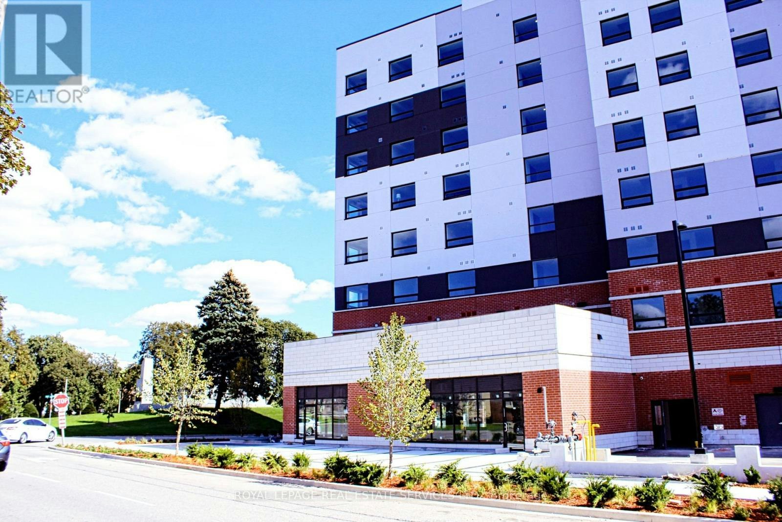 402-1 Wellington Street, Brantford, ON, N3T 2L3 - 3