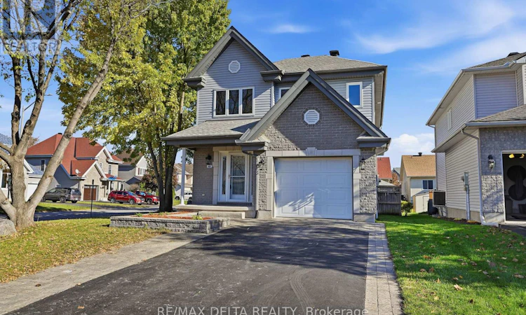 202 Sandra Crescent