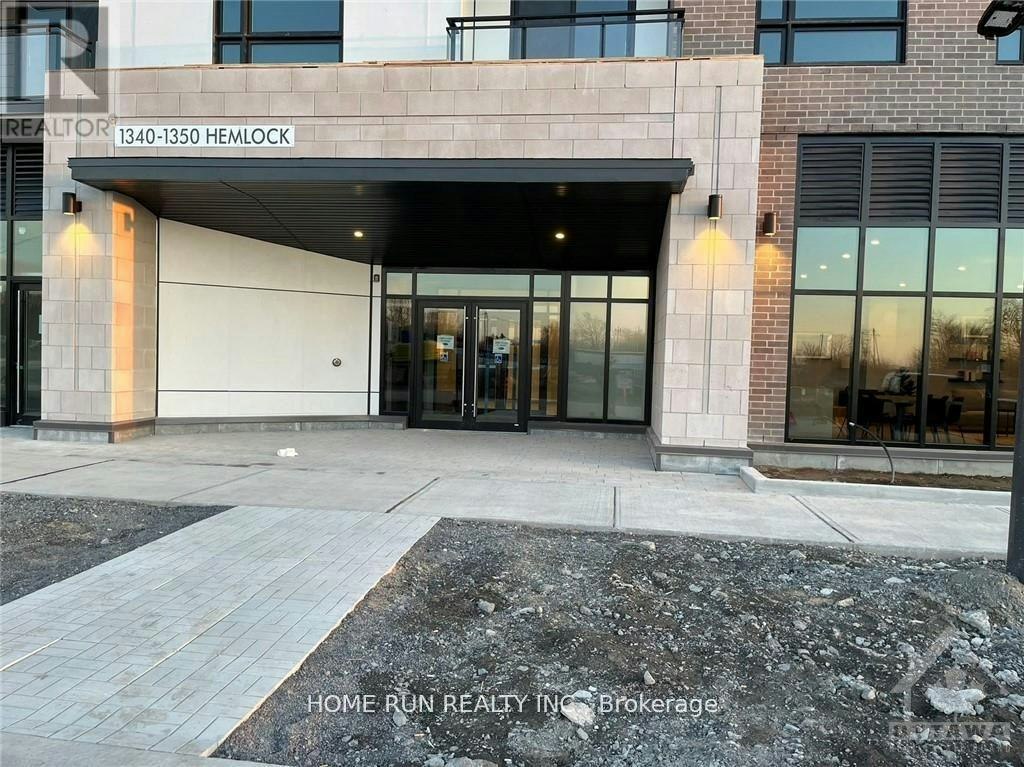 418-1350 Hemlock Road, Ottawa, ON, K1K 5C2 - 2