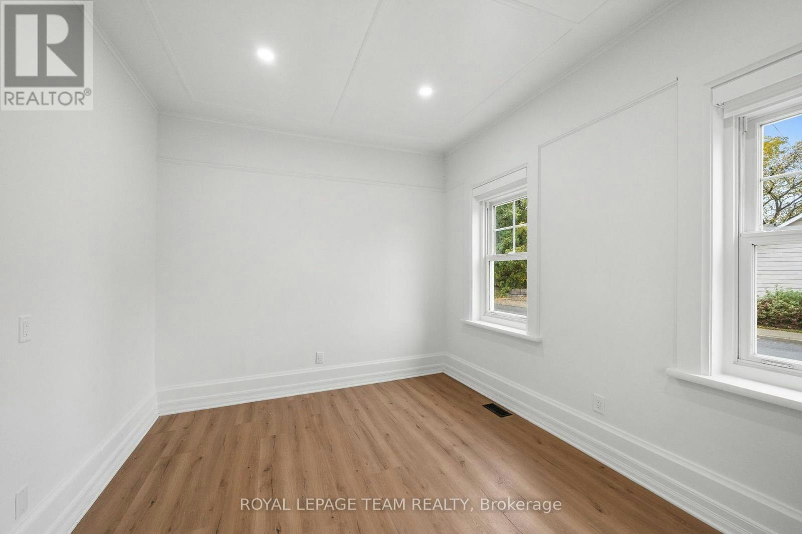 5584 Manotick Main Street, Manotick, ON, K4M 1A4 - 21