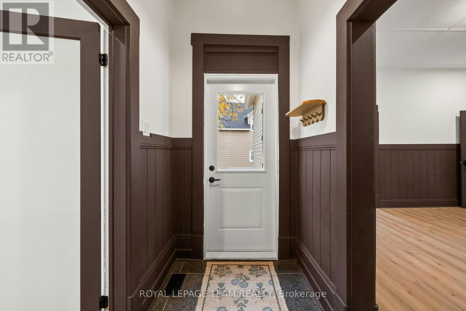 5584 Manotick Main Street, Manotick, ON, K4M 1A4 - 6