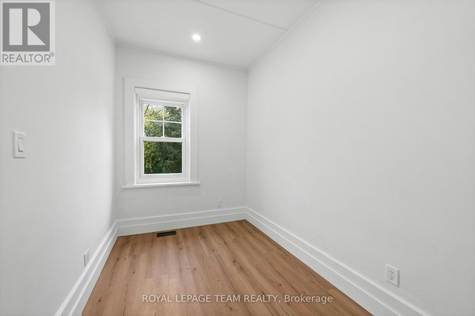 5584 Manotick Main Street, Manotick, ON, K4M 1A4 - 16