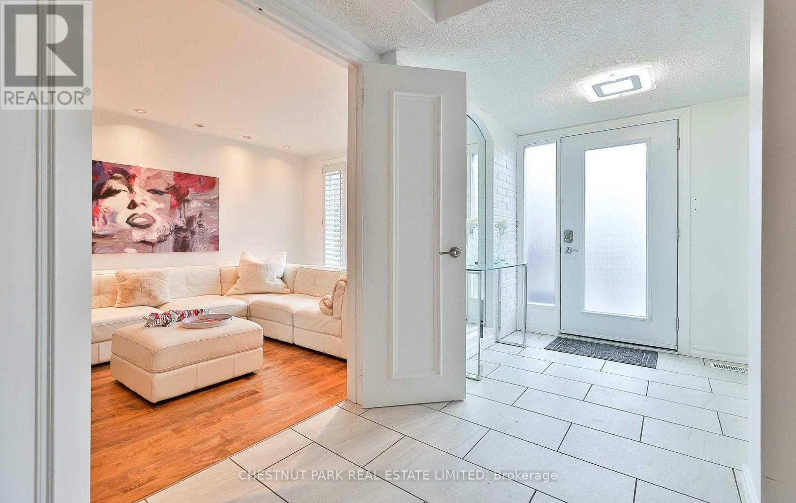 108 Belmont Street, Toronto, ON, M5R 1P8 - 3