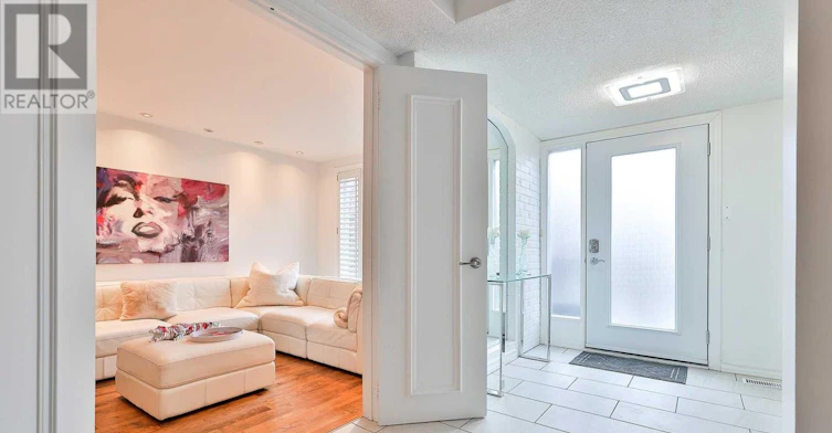 108 Belmont Street, Toronto, ON, M5R 1P8 - 3