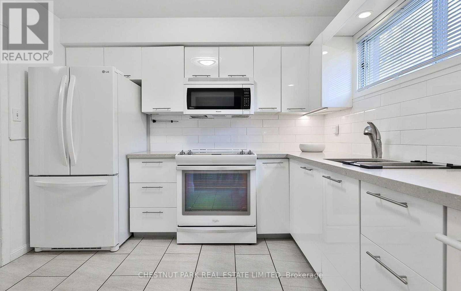 108 Belmont Street, Toronto, ON, M5R 1P8 - 13