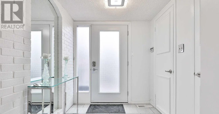 108 Belmont Street, Toronto, ON, M5R 1P8 - 16