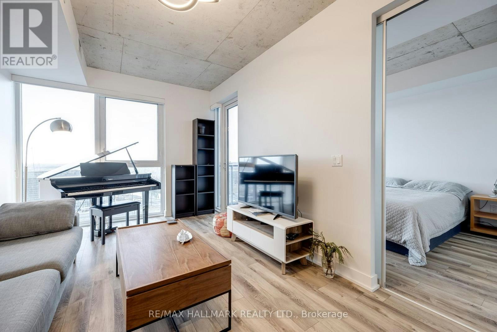 1106-15 Baseball Place, Toronto, ON, M4M 0E6 - 4