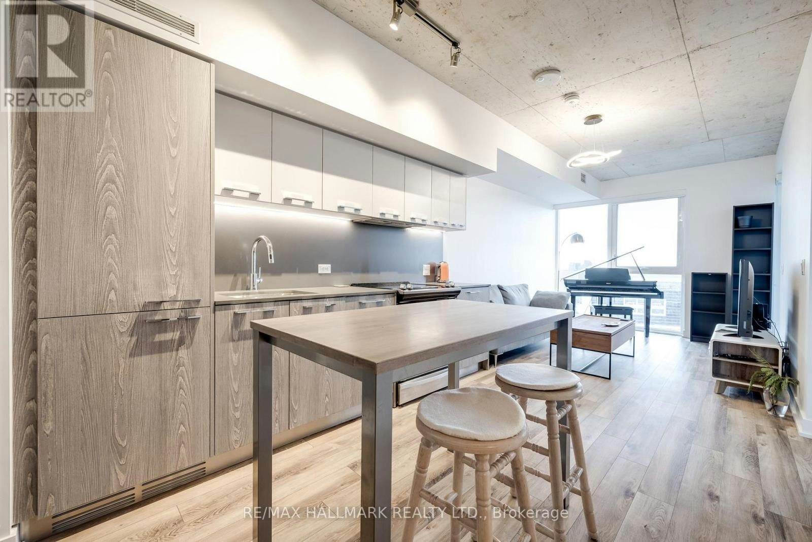 1106-15 Baseball Place, Toronto, ON, M4M 0E6
