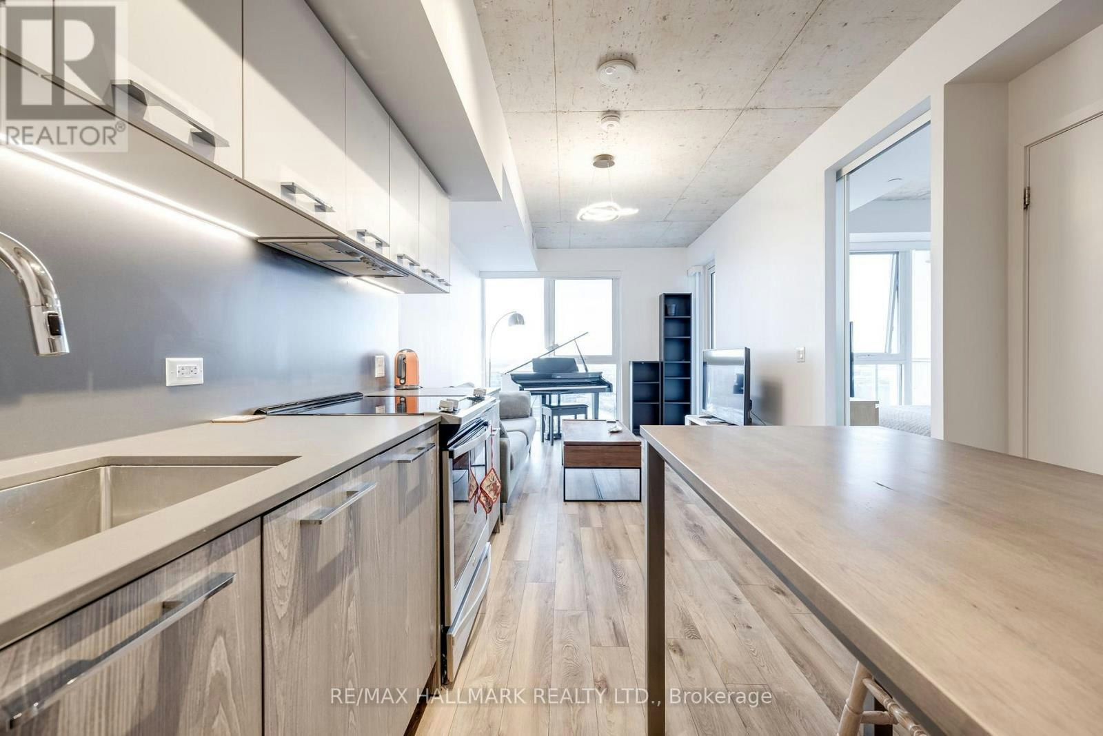 1106-15 Baseball Place, Toronto, ON, M4M 0E6 - 6