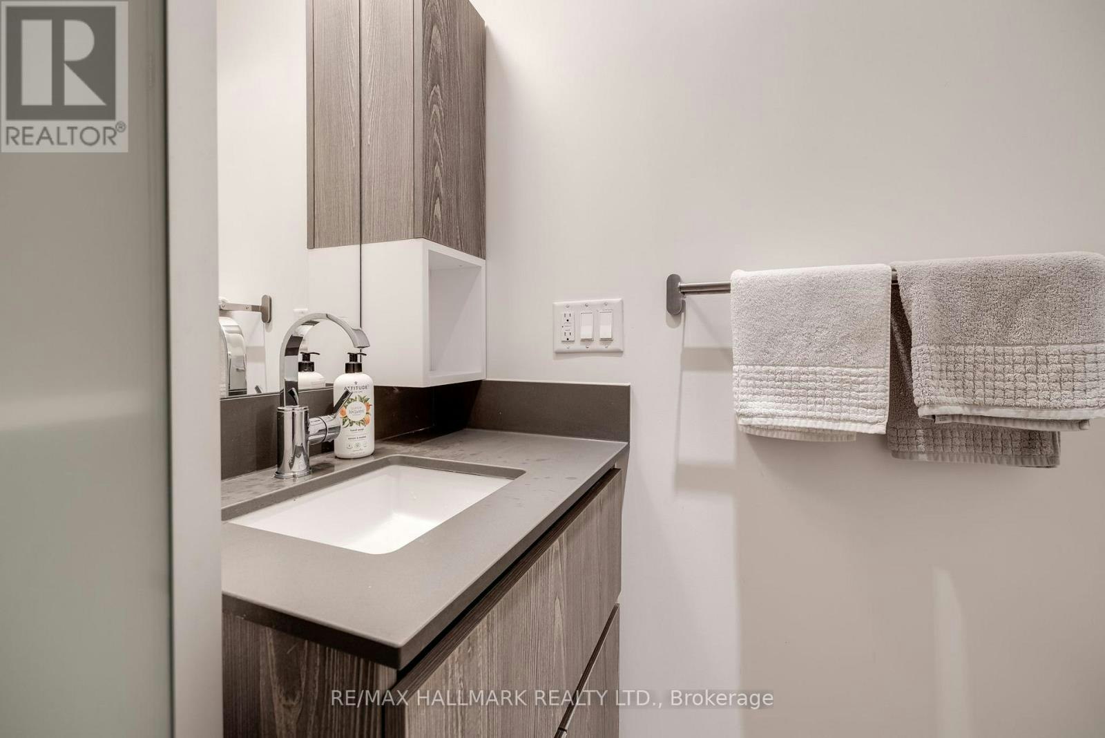 1106-15 Baseball Place, Toronto, ON, M4M 0E6 - 14