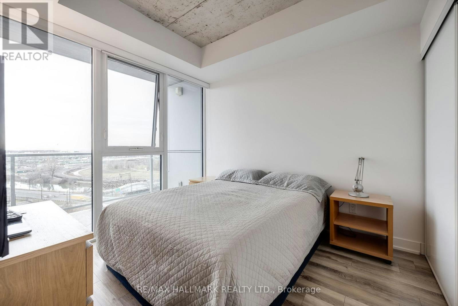 1106-15 Baseball Place, Toronto, ON, M4M 0E6 - 16