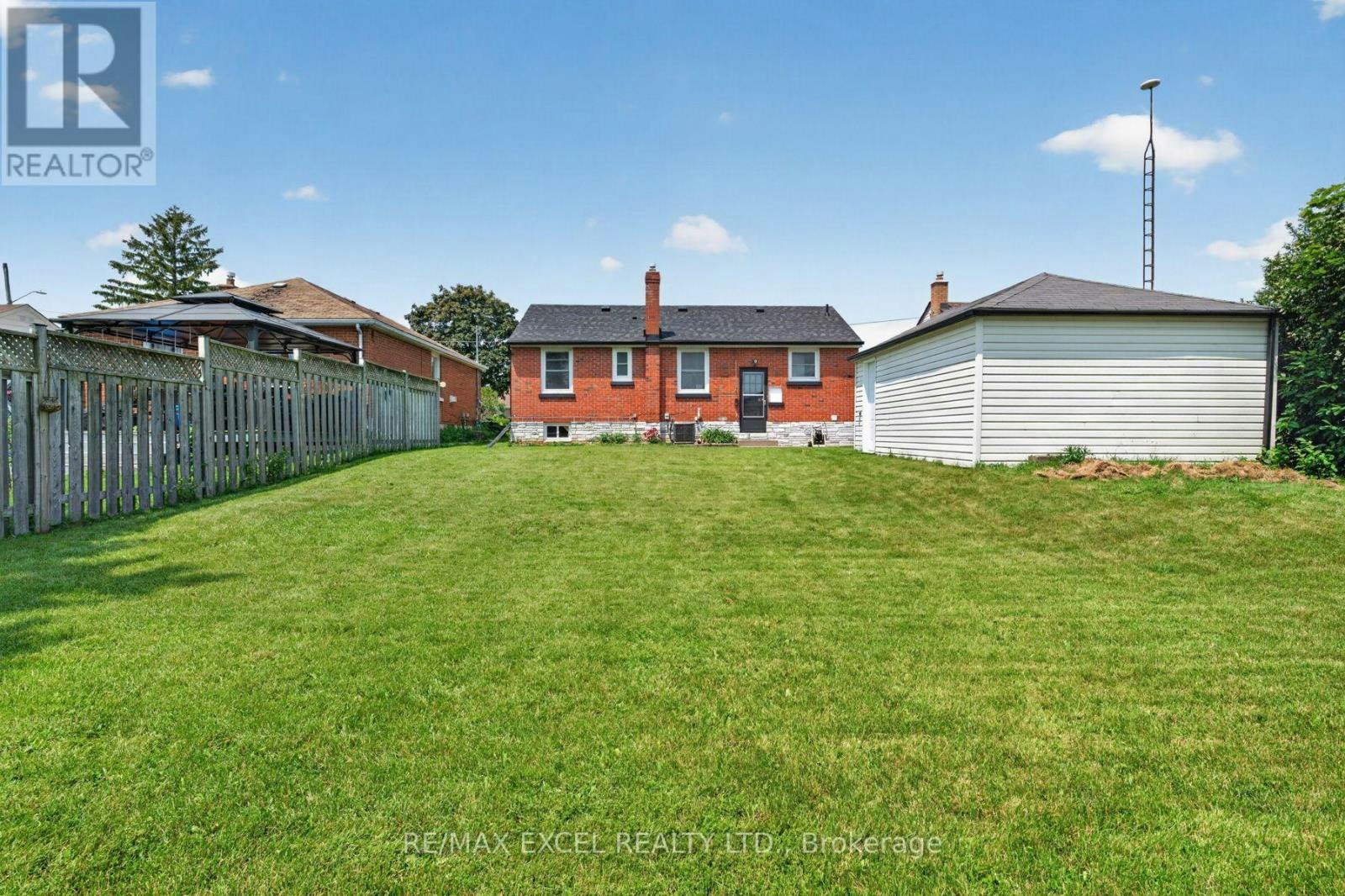 23 Kawartha Avenue, Oshawa, ON, L1H 3Y7 - 33