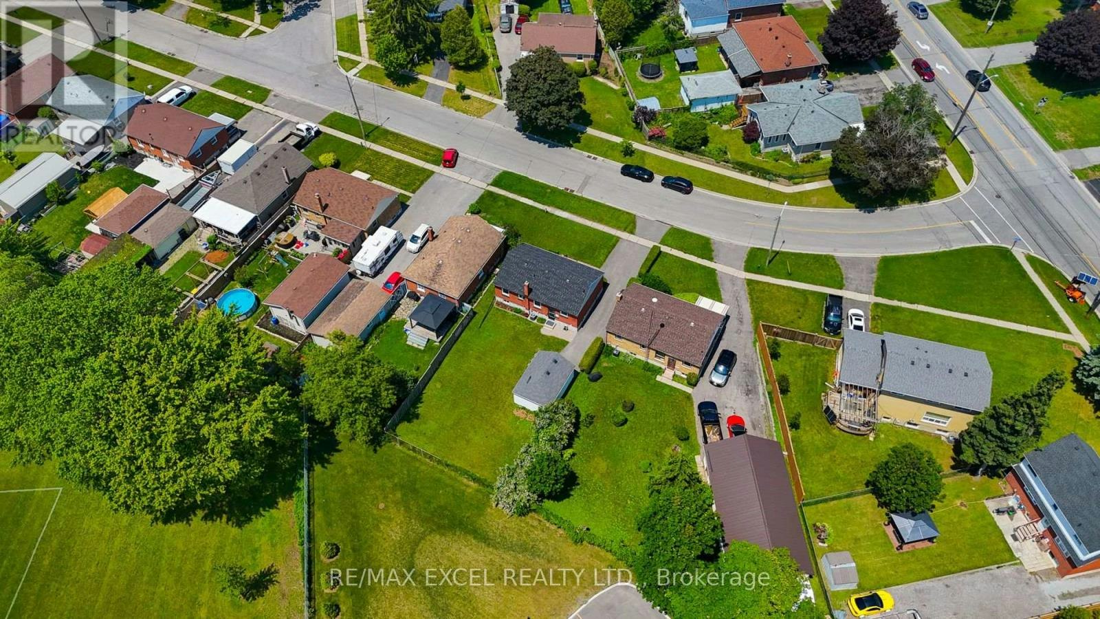 23 Kawartha Avenue, Oshawa, ON, L1H 3Y7 - 35