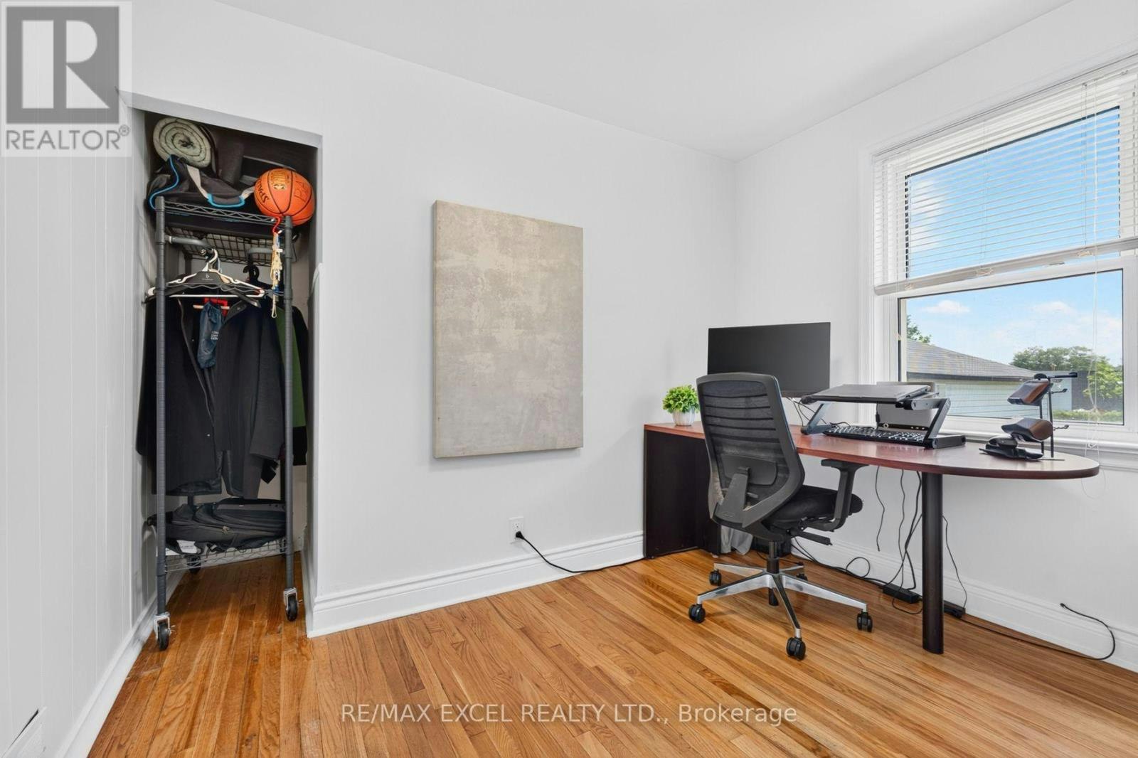 23 Kawartha Avenue, Oshawa, ON, L1H 3Y7 - 23