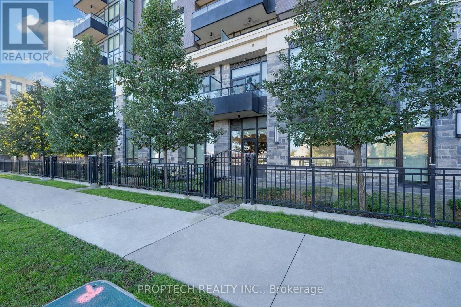 120-25 Water Walk Drive, Markham, ON, L6G 0G3