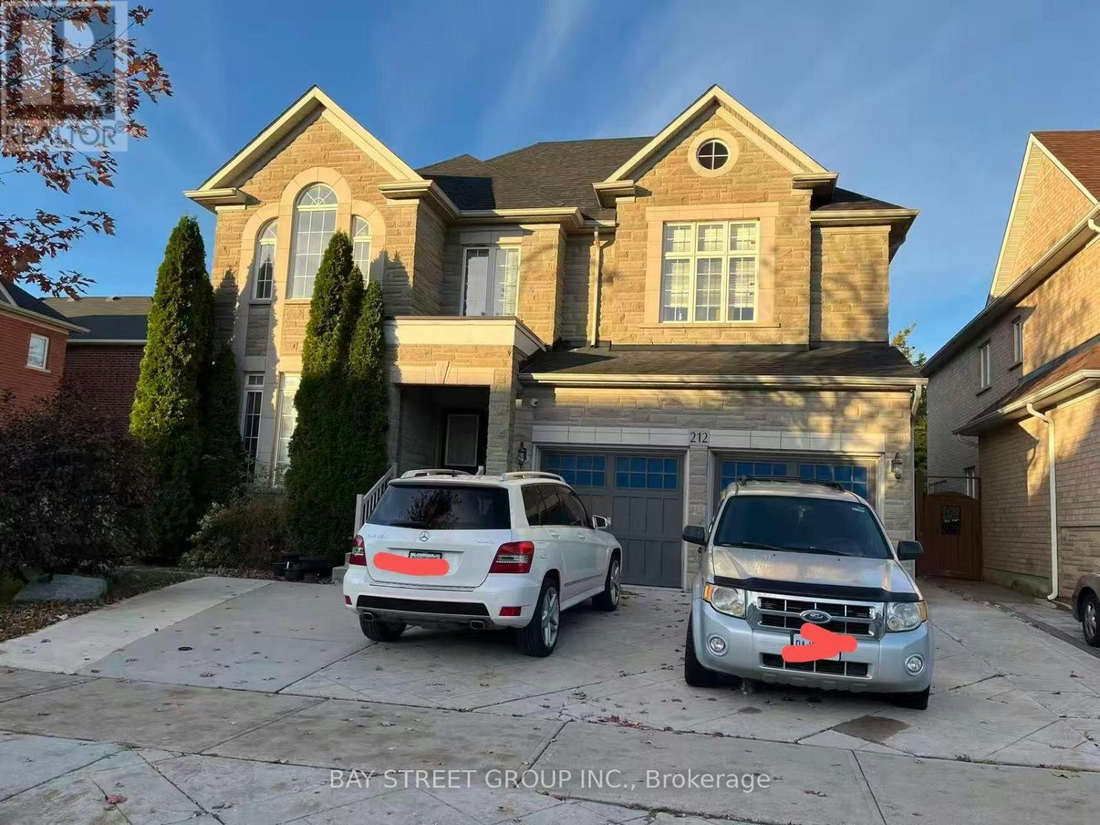 212 Vellore Park Avenue, Vaughan, ON, L4H 0C3