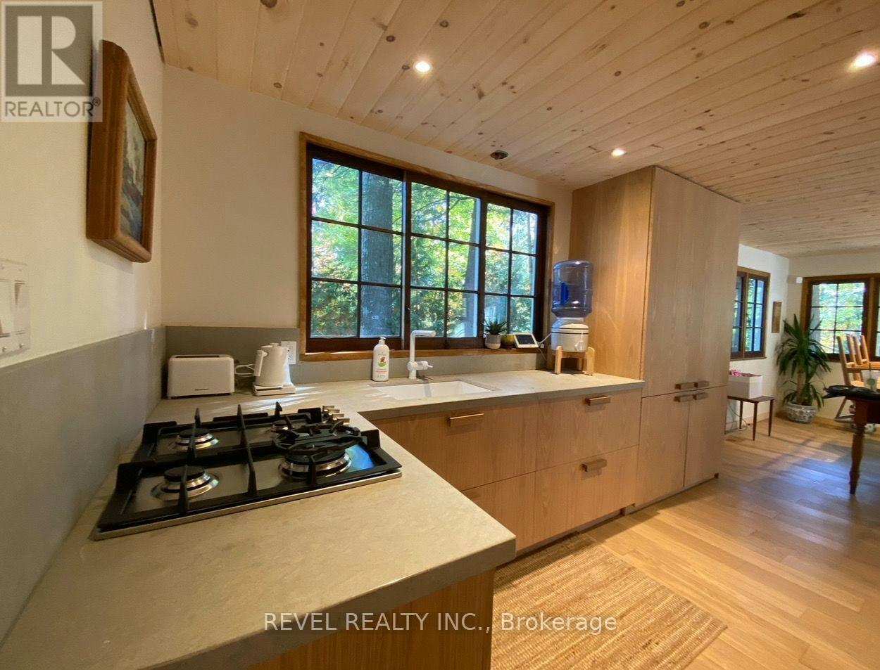 71 Second Street, Tiny, ON, L0L 2J0 - 7