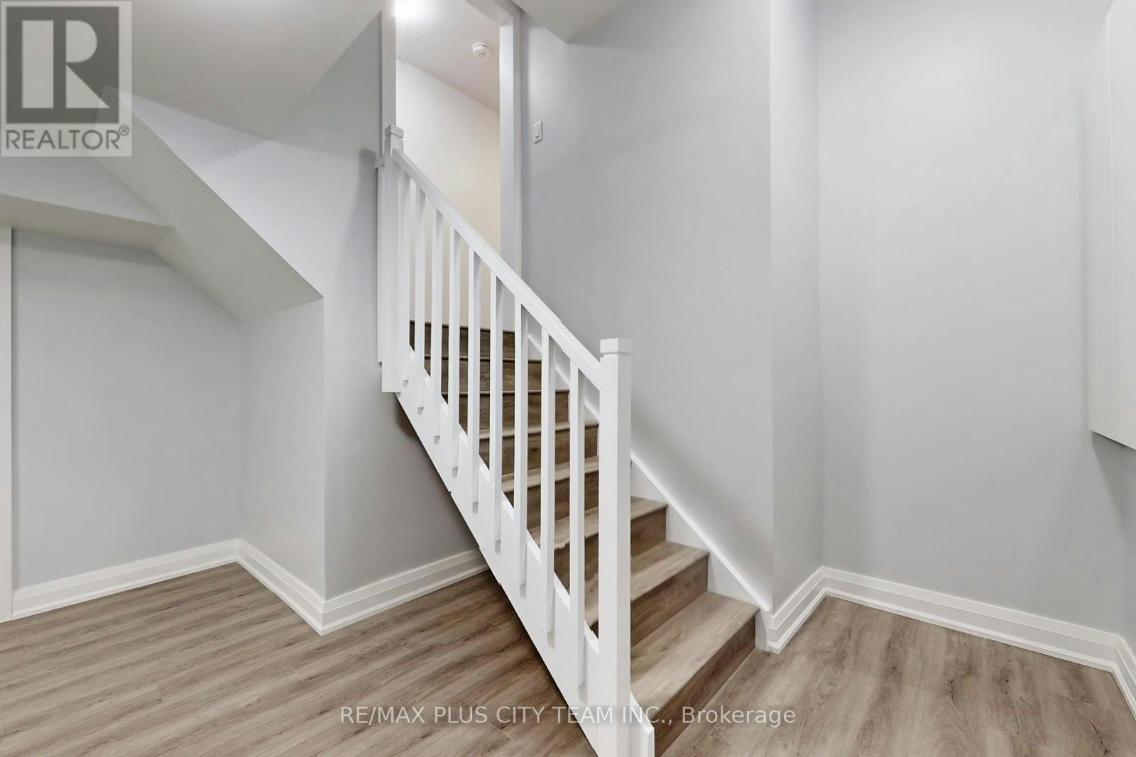 BSMT-31 Leacrest Street, Brampton, ON, L6S 3K5 - 16