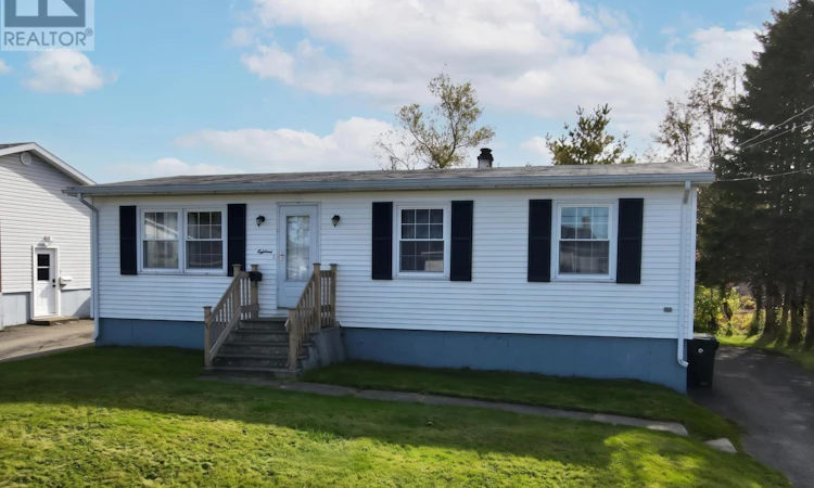 18 Laben Drive