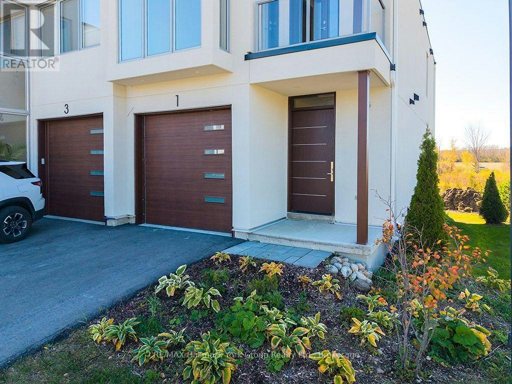 1 Waterview Lane, Blue Mountains, ON, N0H 2P0