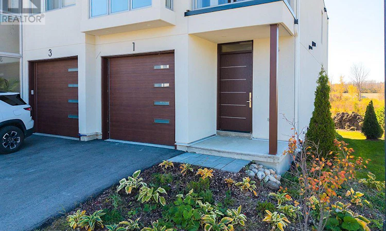 1 Waterview Lane