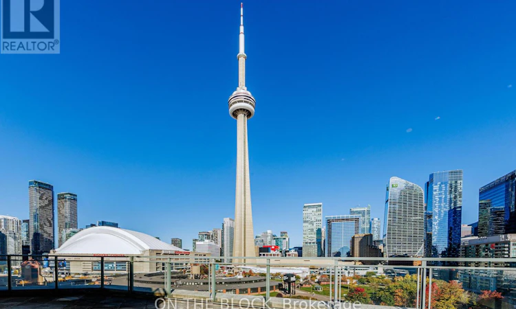 1515-230 Queens Quay W