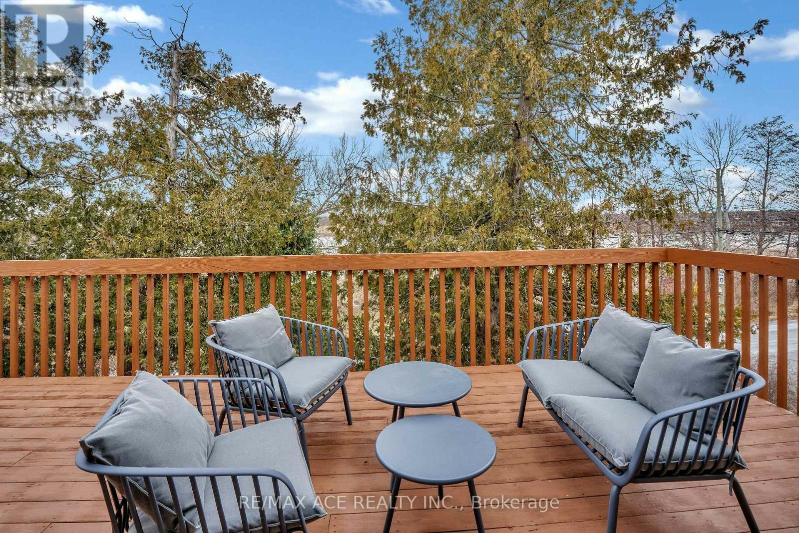 52 Beach Road WEST, Clarington, ON, L1C 7B7 - 31
