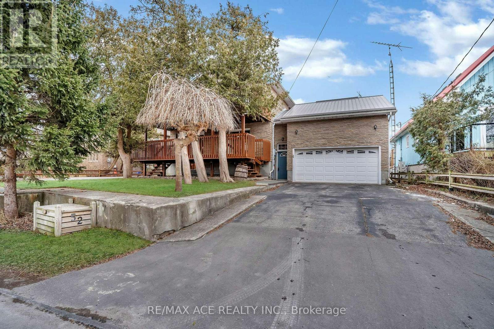 52 Beach Road WEST, Clarington, ON, L1C 7B7 - 2
