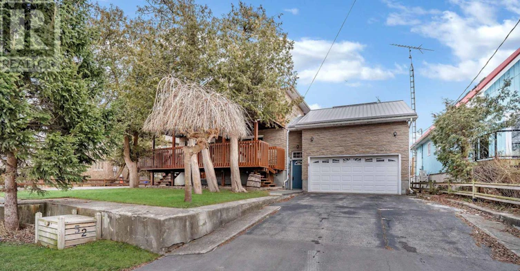 52 Beach Road WEST, Clarington, ON, L1C 7B7 - 2
