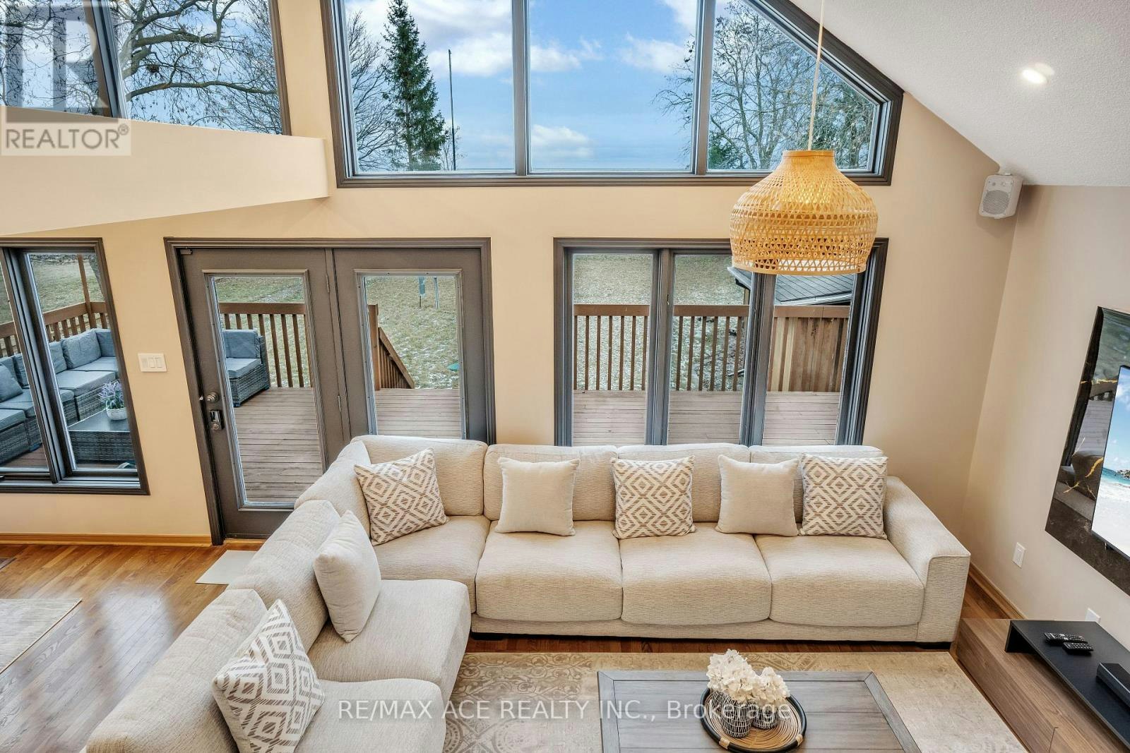 52 Beach Road WEST, Clarington, ON, L1C 7B7 - 15