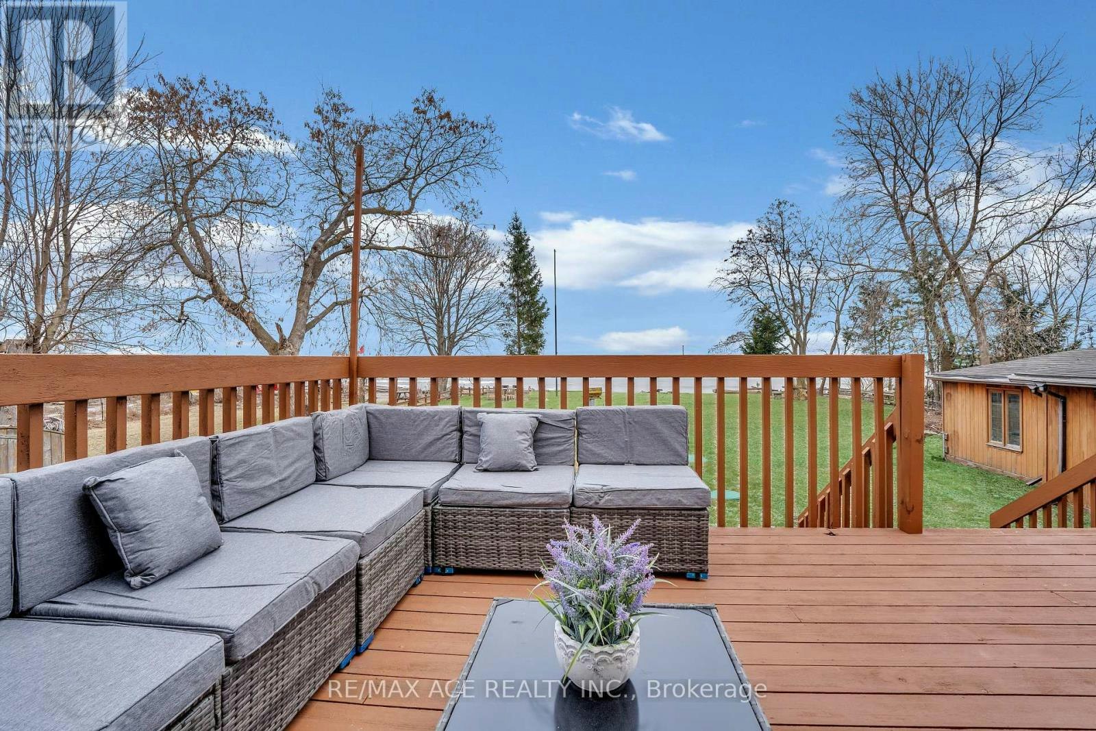 52 Beach Road WEST, Clarington, ON, L1C 7B7 - 10