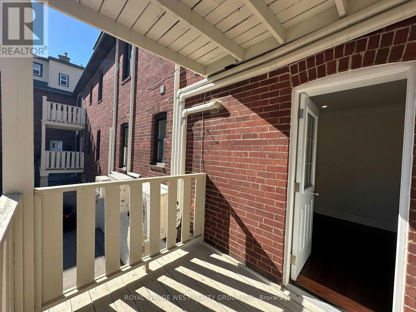 1-27 Mossom Road W, Toronto, ON, M6S 1L9 - 12