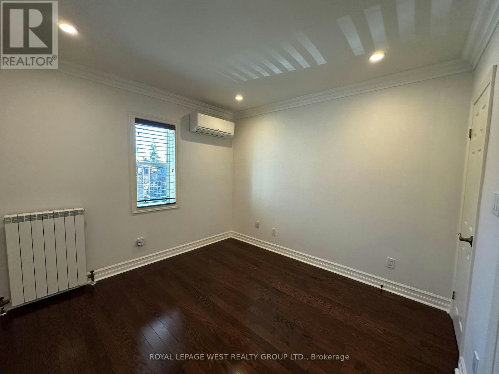 1-27 Mossom Road W, Toronto, ON, M6S 1L9 - 9