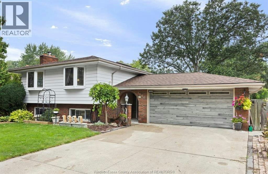 UPPER-1880 Liberty, Windsor, ON, N9E 1J2