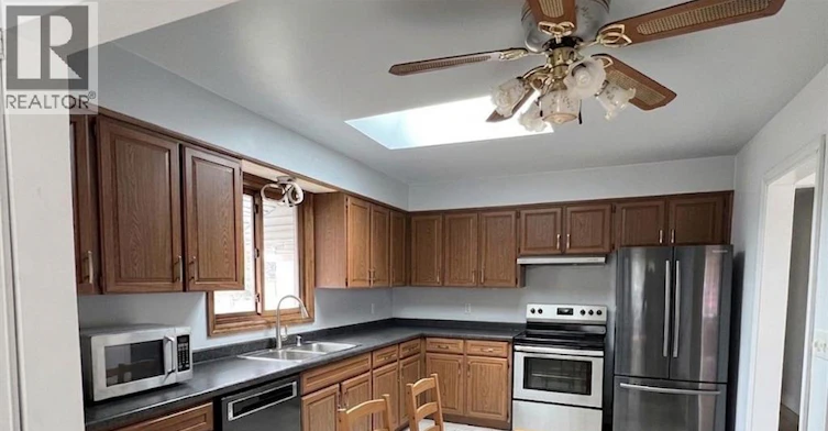 UPPER-1880 Liberty, Windsor, ON, N9E 1J2 - 4