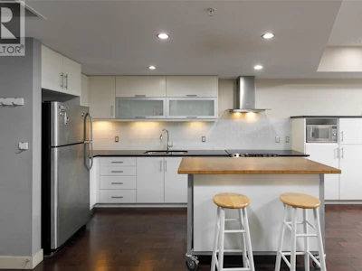 203-700 Martin Avenue - 5