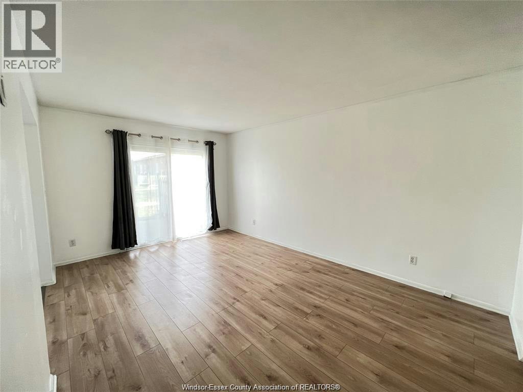 81-1800 Columbia Court, Windsor, ON, N9E 1B1 - 8
