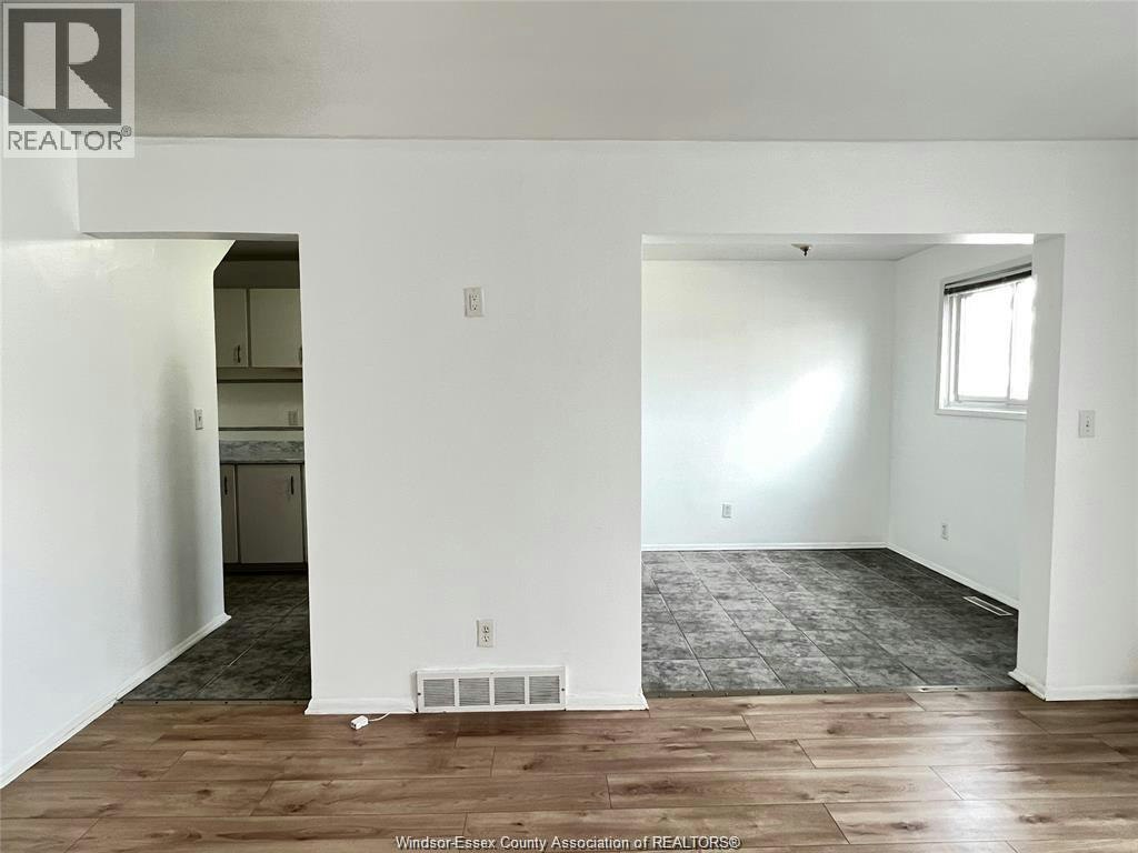 81-1800 Columbia Court, Windsor, ON, N9E 1B1 - 9