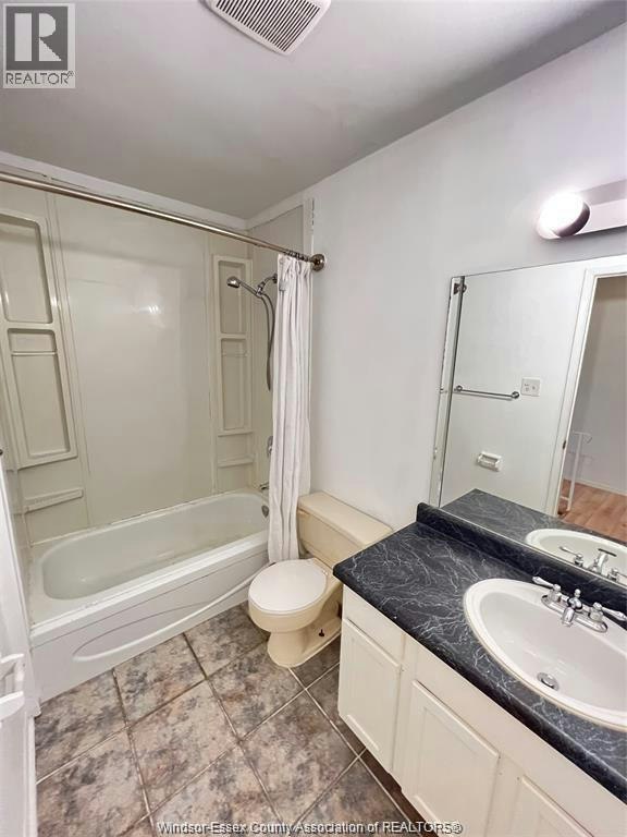 81-1800 Columbia Court, Windsor, ON, N9E 1B1 - 23