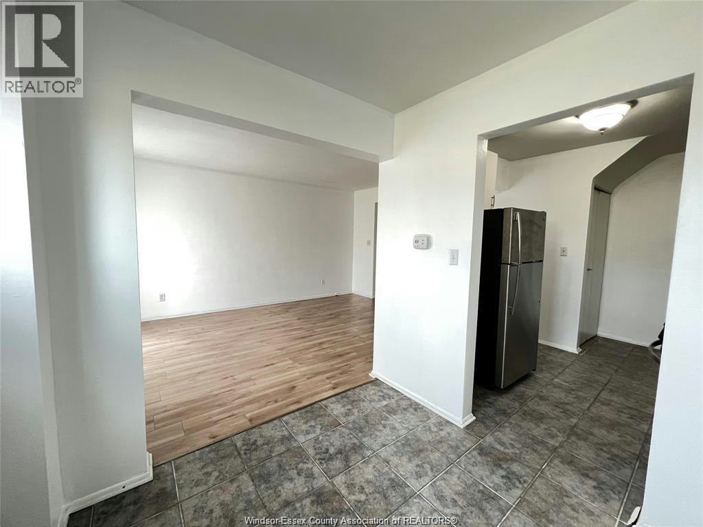 81-1800 Columbia Court, Windsor, ON, N9E 1B1 - 11